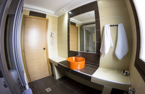 Anchialos Hotel | Perinthos