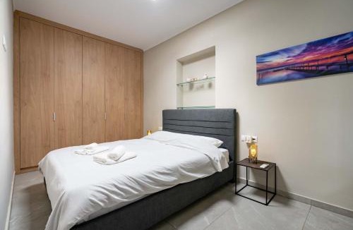 Peristeri Apartment | Peristeri Luxury Retreat