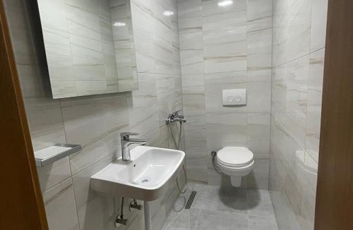 Strellc i Epërm House | Perroi Shqiptar