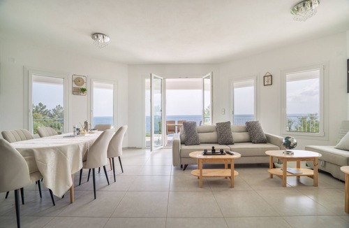 Eleios-Pronnoi House | Perseus Sarakiniko – Newly Built Villa on the Cape with Sea View