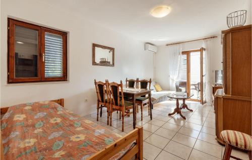 Topla Apartment | Pet Friendly Apartment In Herceg Novi With Wifi