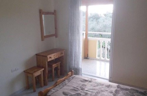 Agrilia Apartment | Pet-Friendly Studio Apartment Aquarius 4 with Balcony & Wi-Fi
