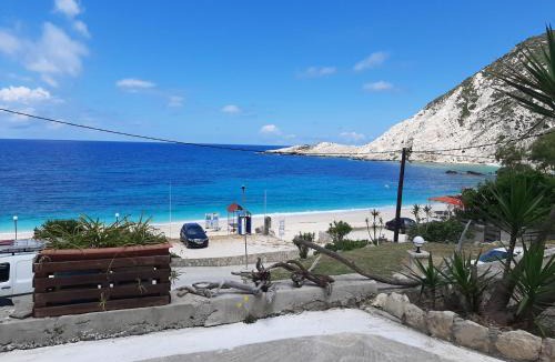 Paliki Apartment | Petani Beachside Accommodation