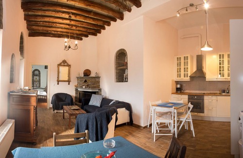 Ormos Isternion House | Petra Traditional House