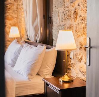 Synikia Mesi Trikalon House | Petradi Guesthouse