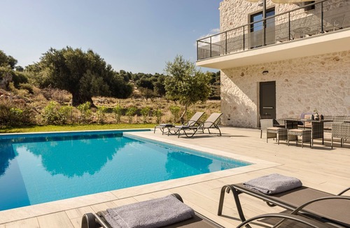 Eleios-Pronnoi Villa | Petradi Villa Skala III