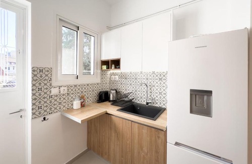 Petralona Apartment | Petralona Spot near Metro Station