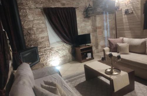 Karpenisi Apartment | Petrino Rodo