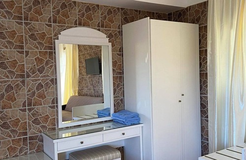 Lassi Hotel | Phenomenal 8-bedroom hotel with AC in charming Argostoli