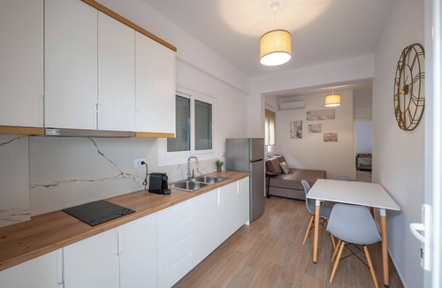 Sarande Apartment | Philoxenia Apartments Saranda - Deluxe One-Bedroom Apartment