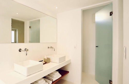 Nea Cryssi Akti Bed & Breakfast | Pili Pala Suites