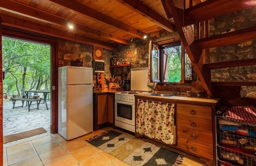 Artemisia Ski Chalet | Pine Forest Chalet 1400m | Cinema & Fireplace