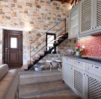 Pangaio Villa | Pinelia Home