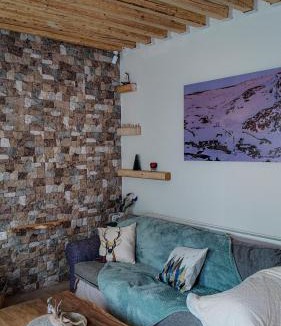 Arachova House | PineNpeak