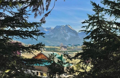 Zabljak Ski Chalet | PinePano Lodges