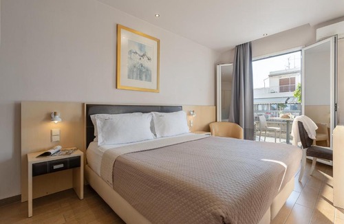 Piraeus Hotel | Piraeus City Hotel