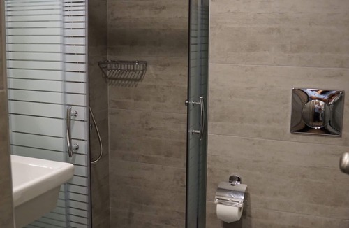 Piraeus Hotel | Piraeus Port Hotel