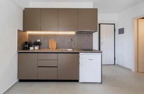 Lavreotiki Apartment | PJ Properties Studio in Sounio steps away from the beach