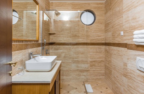Lucice Hotel | Plaza Lucice