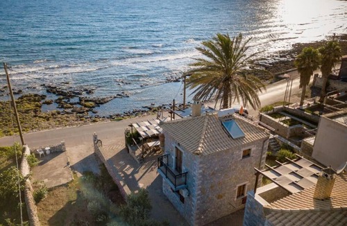 Agios Nikolaos Apartment | Pleades Seaside Asterope Gem in Mani, Near the Sea