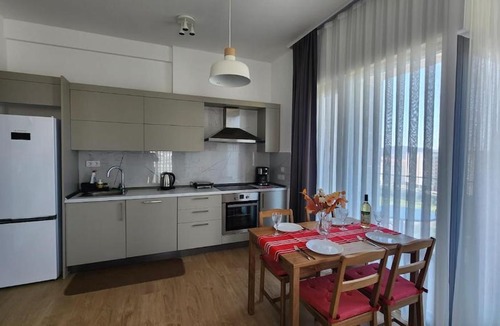 Zeljeznica Apartment | PMTR BAR Luxury Sea View 2BR Apartment Modern Pool Parking