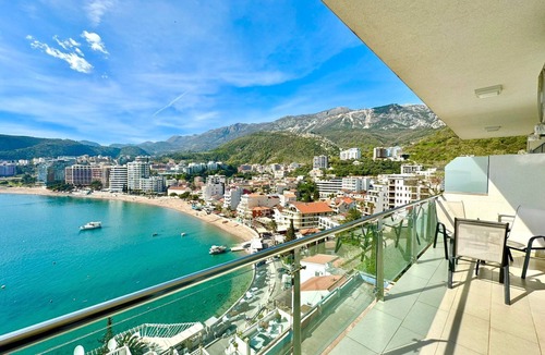 Rafajlovici Apartment | Ponta Nova One bedroom - Sea view