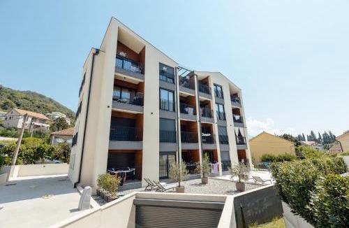 Tomicici Apartment | Pool résidence apartment Tivat