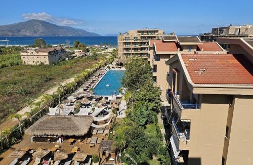 Orikum Apartment | Pool Side Apartment - Happy Rentals