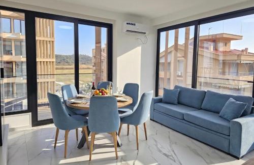 Orikum Apartment | Pool Side Apartment - Happy Rentals