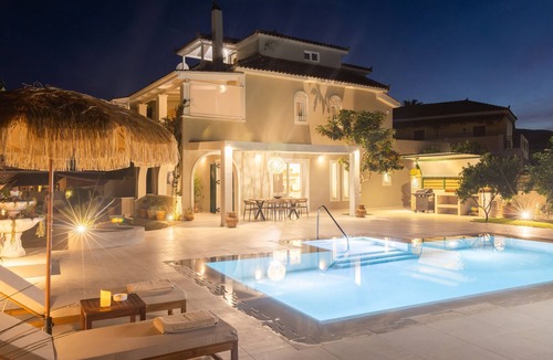 Agrilia Condo | Porta Verde 3 Bedroom residence with private pool