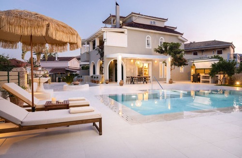 Agrilia Condo | Porta Verde 3 Bedroom residence with private pool