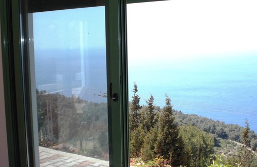 Evgiros Apartment | PORTO KATSIKI SEA VIEW groundfloor apartment