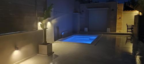 Markopoulo Mesogaias Apartment | Porto Minimal Oasis