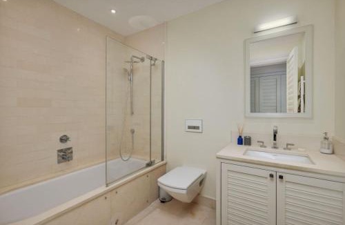 Tivat Apartment | Porto Montenegro One Bedroom Appartmant