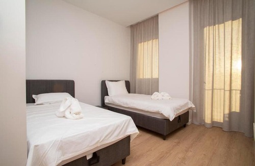 Tomicici Apartment | Porto Montenegro - Thea 306 - Sea view