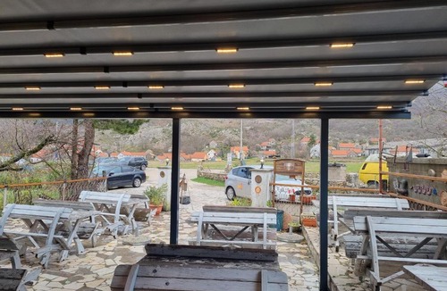 Donje Polje Apartment | Porto Njeguši A1