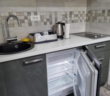 Donje Polje Apartment | Porto Njeguši A2