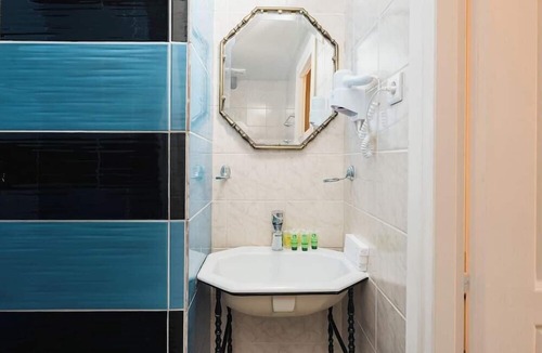 Lavreotiki Hotel | Poseidon Apartments & Villas by the Sea