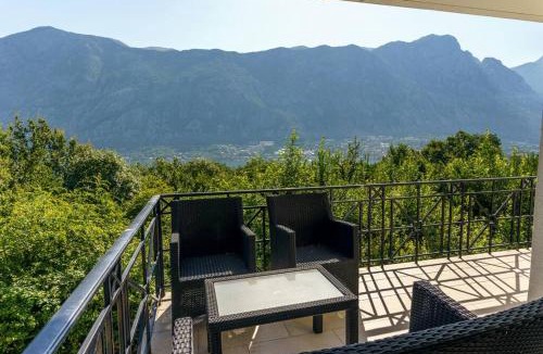 Prcanj Apartment | Prcanj hillside 2 bedroom