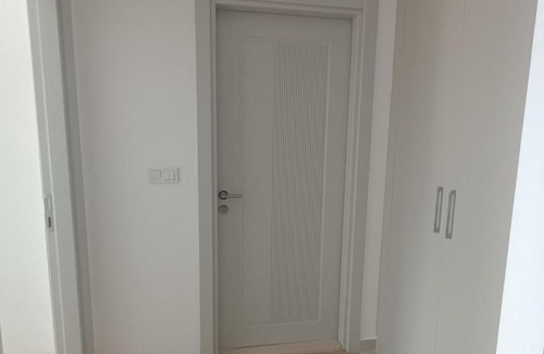 Zeljeznica Apartment | Premium 1BR Apartment Bar Pool & Parking 9