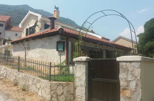 Prcanj House | 'Prima Casa' - House with character