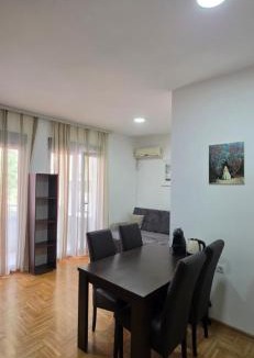 Lazi Apartment | PriSMi 51