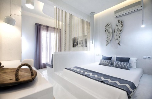 Emporio Hotel | Privée Santorini