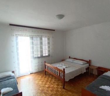 Igalo House | Privatan smeštaj Igalo