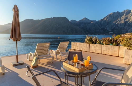 Dobrota Apartment | Private Beach 2 BDR Apartment