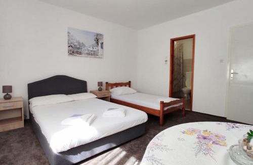 Bijela Apartment | Private En Suite Room Matkovic. Kotor Bay