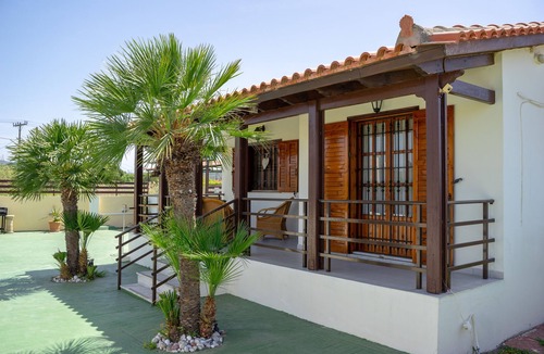 Theologos Villa | Private pool, family-friendly.
