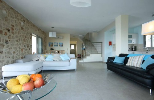 Skala Villa | Private Villa with Large Infinity Pool & Stunning Ionian Views