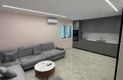 Tirana Apartment | Prive Apartment & more