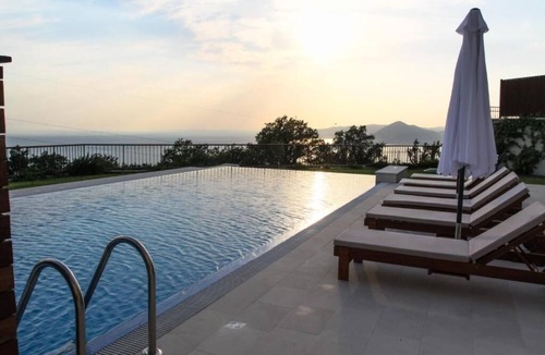 Sveti Stefan Villa | Pure hedonism